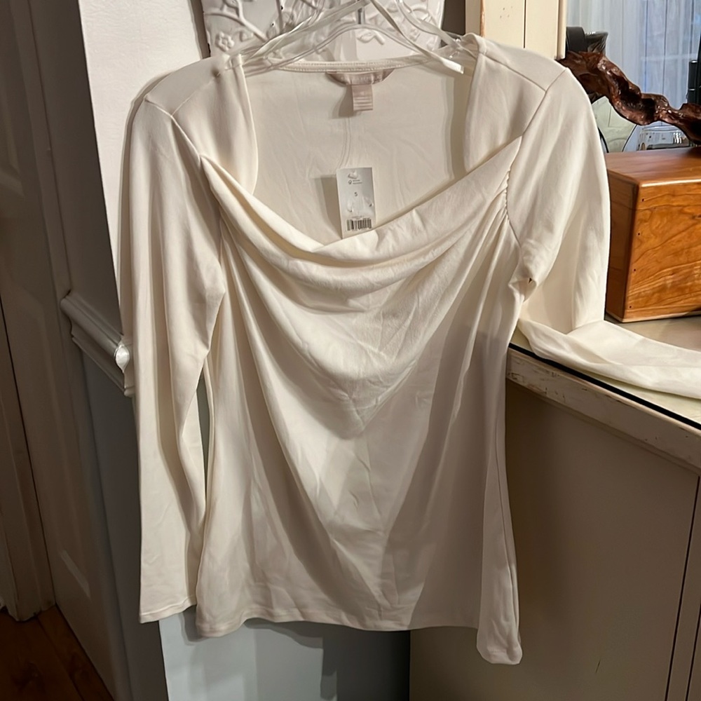 Banana Republic long sleeve knit top NWT